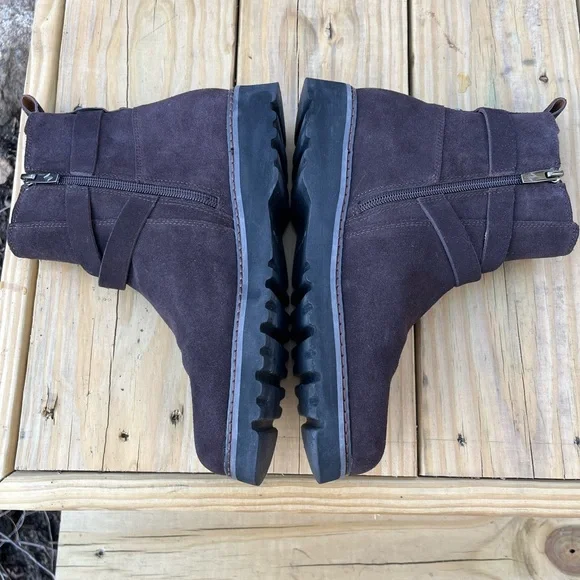 Donald J. Pliner Dark Brown Suede Women's Boots - Picture 5 of 9